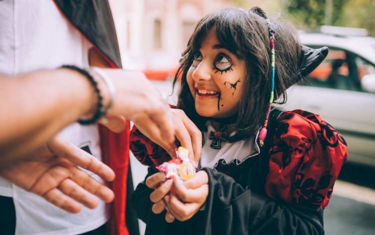 7 Tricks for a Healthier Halloween